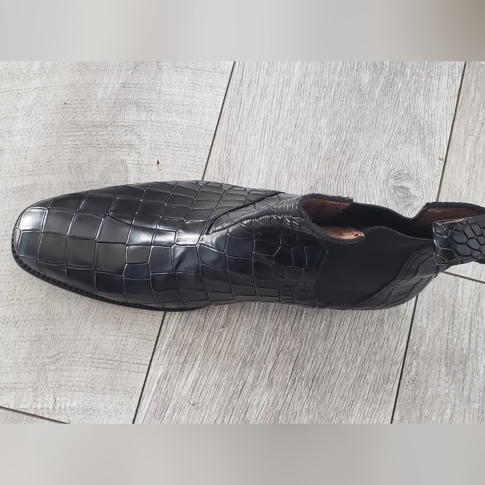 Alligator Chelsea boots